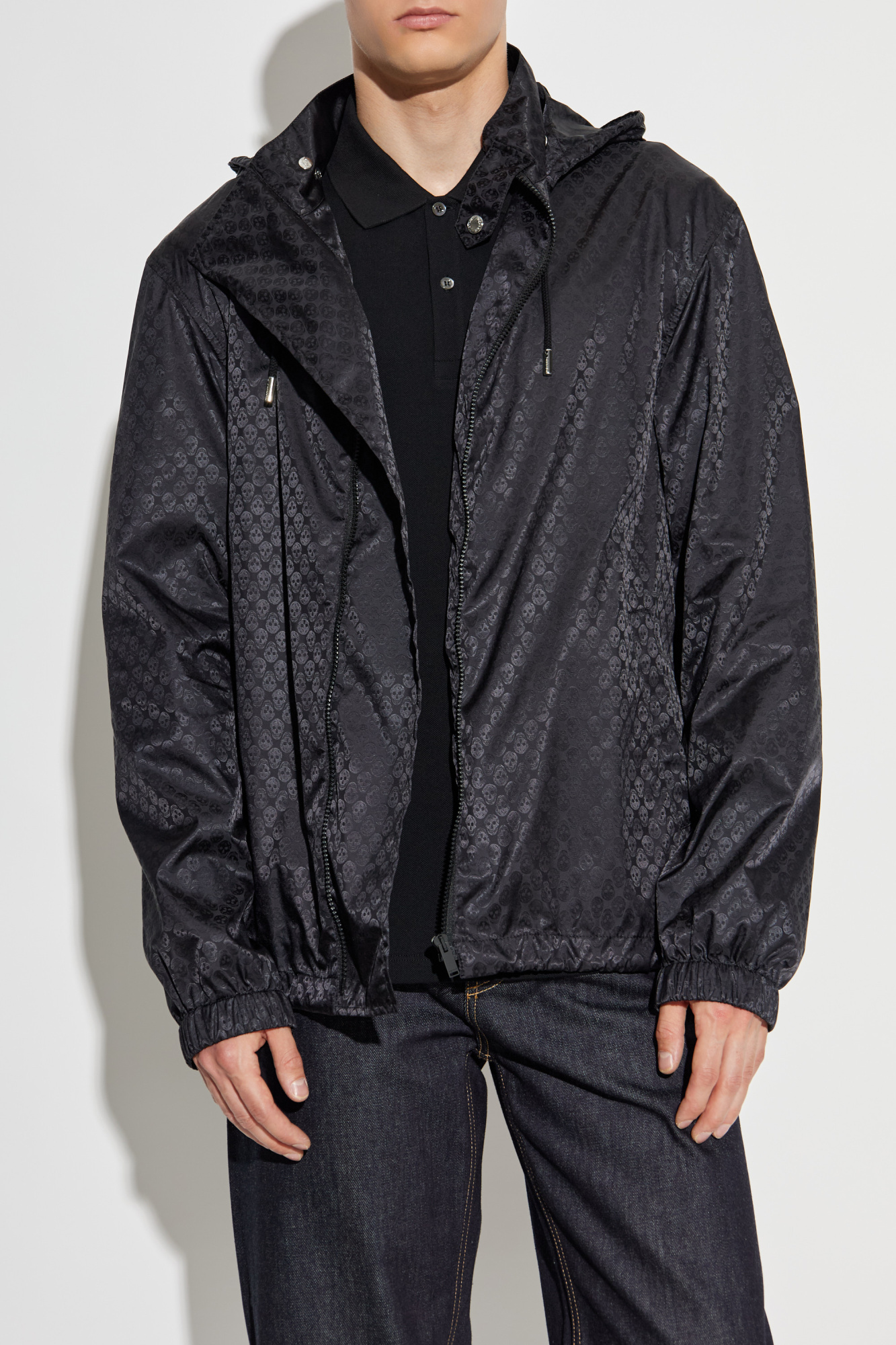 売切最終価格♂新品・ジャケット♂【 McQ AlexanderMcQeen 】黒 Black Lightweight jacket with detachable hood Alexander